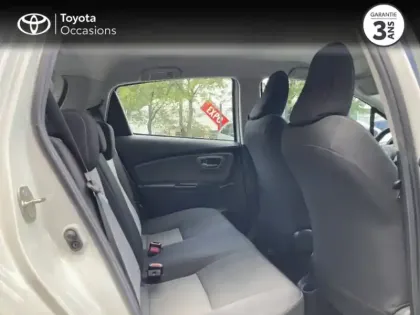 Photo 6 Toyota Yaris  110 VVT-i France Connect 5p RC19