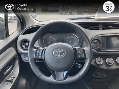 Photo 8 Toyota Yaris  110 VVT-i France Connect 5p RC19