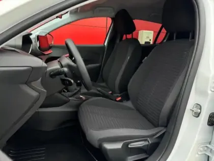 Photo 8 Peugeot 208  1.2 Essence 75ch S&S Style / Eligible LOA