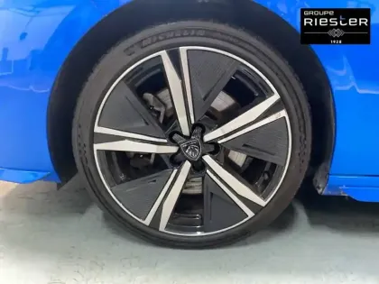 Photo 52 Peugeot 308  PHEV 180 e-EAT8