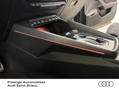 Photo 23 Audi A3  Berline 35 TFSI 150ch Mild Hybrid S line S tronic 7