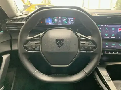 Photo 30 Peugeot 308  PureTech 130ch S&S BVM6