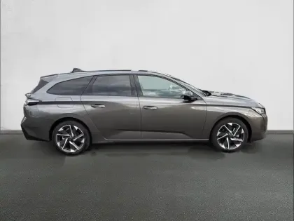 Photo 3 Peugeot 308  SW PureTech 130ch S&S EAT8