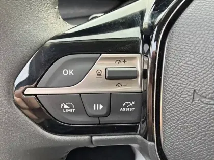 Photo 20 Peugeot 308  SW PureTech 130ch S&S EAT8