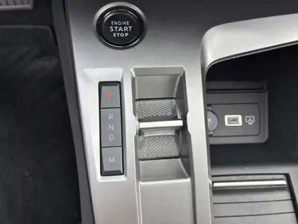 Photo 13 Peugeot 308  SW PureTech 130ch S&S EAT8