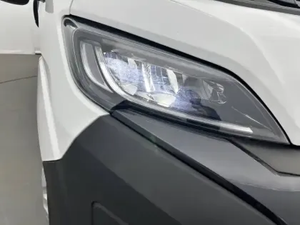 Photo 35 Peugeot Boxer  FOURGON TOLE 3.3 T L2H2 BLUEHDI 140 S&S BVM6