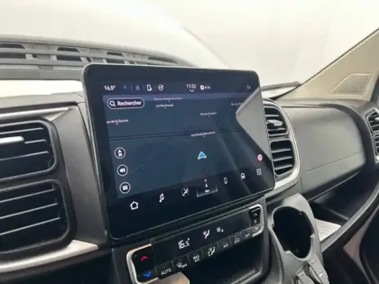 Photo 41 Peugeot Boxer  FOURGON TOLE 3.3 T L2H2 BLUEHDI 140 S&S BVM6