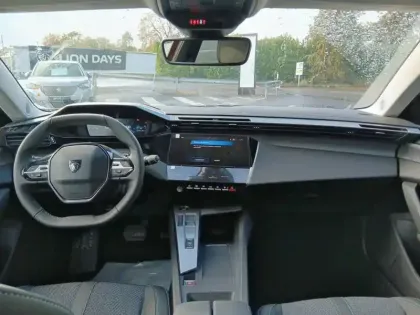 Photo 7 Peugeot 308  SW PureTech 130ch S&S EAT8