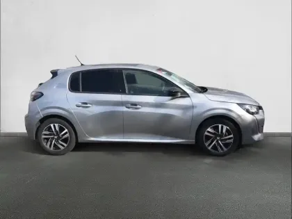 Photo 23 Peugeot 208  PureTech 100 S&S BVM6