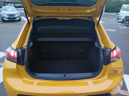 Photo 21 Peugeot 208  PureTech 100 S&S BVM6