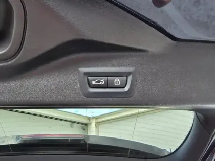 Photo 10 BMW X5  xDrive45e 394ch M Sport 17cv