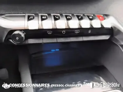 Photo 12 Peugeot 3008  Puretech 130ch S&S BVM6 Allure