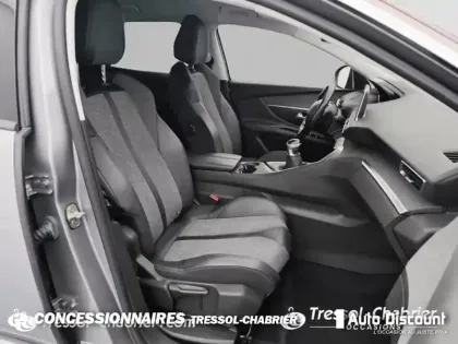 Photo 8 Peugeot 3008  Puretech 130ch S&S BVM6 Allure