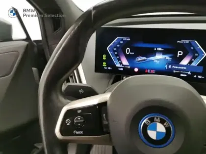 Photo 13 BMW Ix  xDrive50 523ch