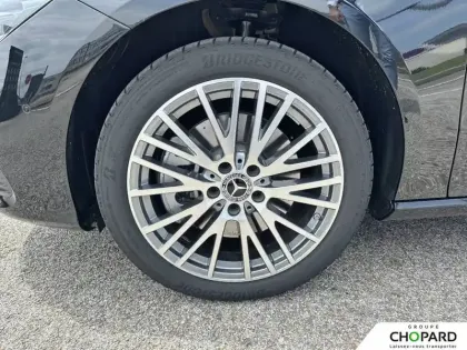 Photo 82 Mercedes CLA  Shooting Brake 250 e 8G-DCT