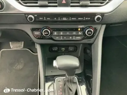 Photo 12 Kia Niro  1.6 GDi Hybride Rechargeable 141 ch DCT6 Active