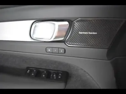 Photo 17 Volvo Xc40  T4 Recharge 129 + 82ch Plus DCT 7