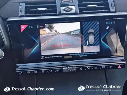 Photo 25 DS DS 7 DS7 Crossback Hybride E-Tense 300 EAT8 4x4 Performance Line+