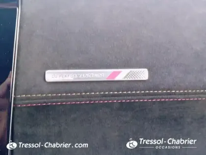 Photo 15 DS DS 7 DS7 Crossback Hybride E-Tense 300 EAT8 4x4 Performance Line+