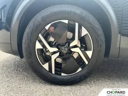 Photo 46 Peugeot 2008  Hybrid 136 e-DCS6