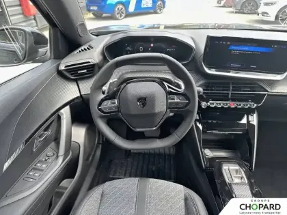 Photo 26 Peugeot 2008  Hybrid 136 e-DCS6