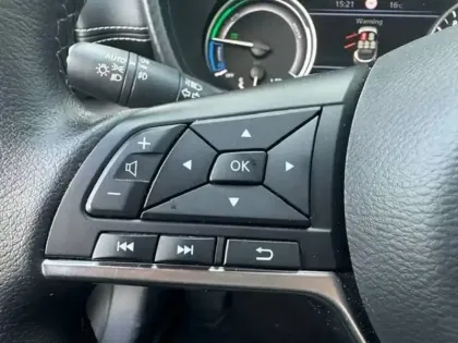 Photo 28 Nissan Juke  HYBRID 143