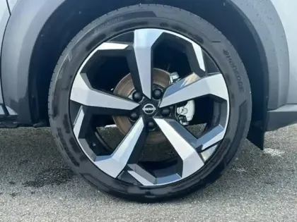 Photo 56 Nissan Juke  HYBRID 143