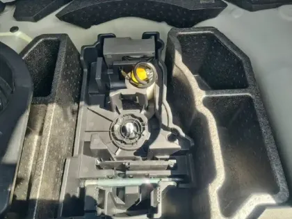 Photo 19 Peugeot 208  PureTech 100 S&S EAT8