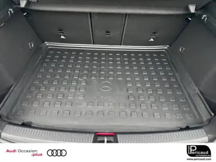 Photo 9 Mercedes Classe A  250 e 8G-DCT