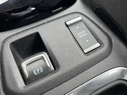 Photo 26 Opel Corsa  Electrique 136 ch & Batterie 50 kWh