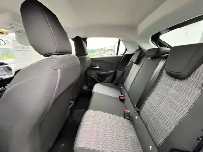 Photo 40 Opel Corsa  Electrique 136 ch & Batterie 50 kWh