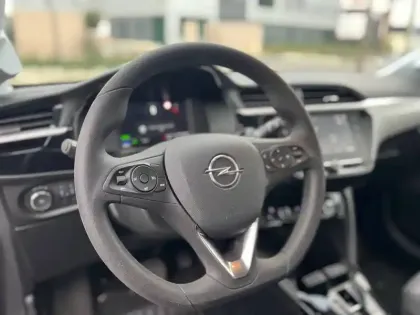 Photo 22 Opel Corsa  Electrique 136 ch & Batterie 50 kWh