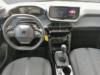 Photo 7 Peugeot 208  PureTech 100 S&S BVM6