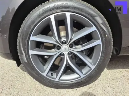 Photo 46 Land rover Range Rover  SWB P550e PHEV AWD