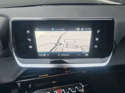 Photo 18 Peugeot 208  PureTech 75 S&S BVM5