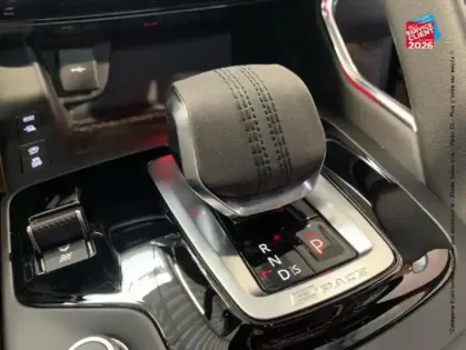 Photo 27 Jaguar E-Pace  P300e PHEV 309ch R-Dynamic SE