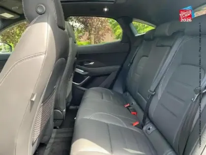 Photo 24 Jaguar E-Pace  P300e PHEV 309ch R-Dynamic SE