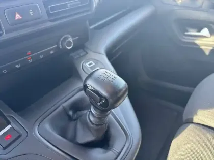 Photo 13 Peugeot Partner  FOURGON M 650 KG BLUEHDI 100 S&S BVM6