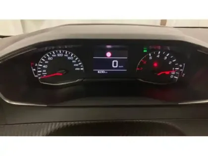 Photo 15 Peugeot 208  PureTech 100 S&S BVM6