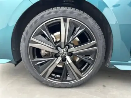 Photo 52 Peugeot 308  SW PureTech 130ch S&S EAT8