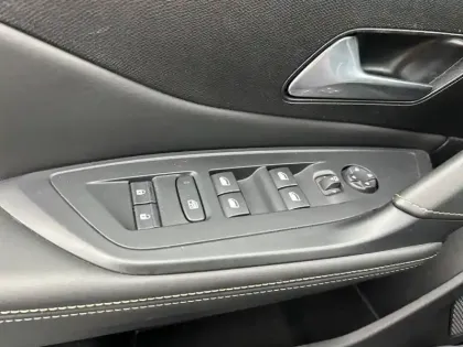 Photo 58 Peugeot 308  SW PureTech 130ch S&S EAT8