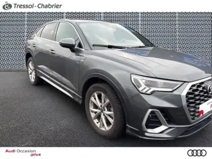 Photo 28 Audi Q3  45 TFSIe 245 ch S tronic 6 S line