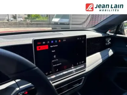 Photo 50 Volkswagen Tiguan  1.5 eTSI 150 DSG7