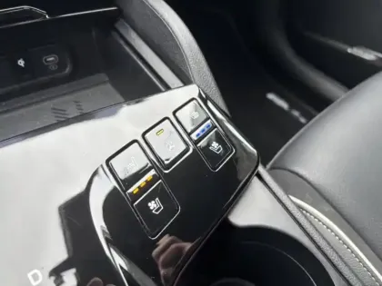 Photo 11 Kia Sportage  1.6 T-GDi 210ch HEV GT-Line Premium BVA6