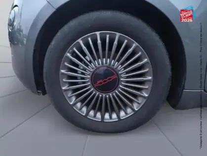 Photo 39 Fiat 500  e 95ch (RED)