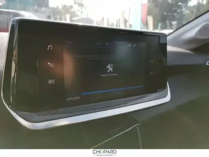 Photo 48 Peugeot 208  PureTech 100 S&S BVM6