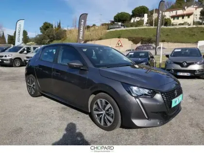 Photo 36 Peugeot 208  PureTech 100 S&S BVM6