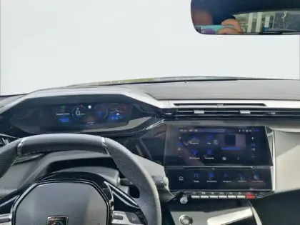 Photo 27 Peugeot 308  SW Electrique 54 kWh 156ch