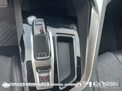 Photo 21 Peugeot 3008  1.2 Puretech 130ch S&S EAT6 Allure