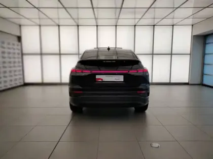 Photo 27 Audi Q4  e-tron Sportback 45 285 ch 82 kWh